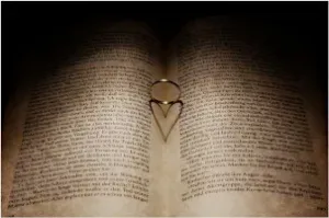 Grawer na obrączkach - jaki tekst wybrać?