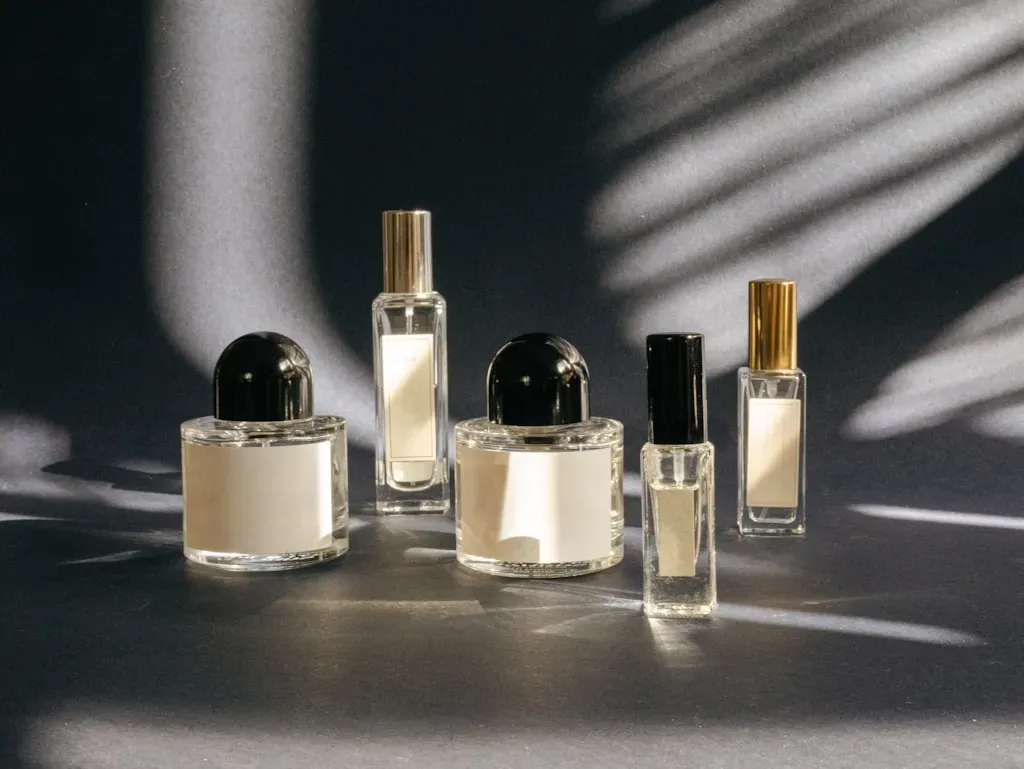 Czym są perfumy z feromonami? Poznaj najciekawsze propozycje